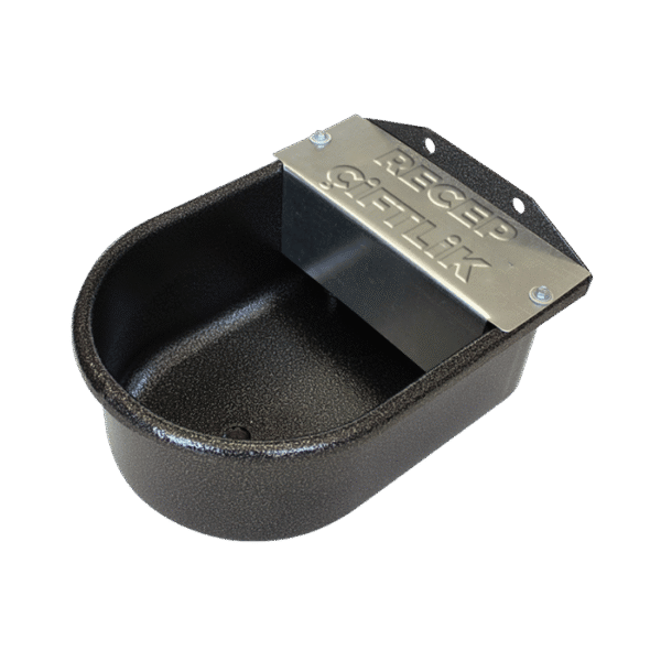 Metalowe poidło dla owiec i kóz